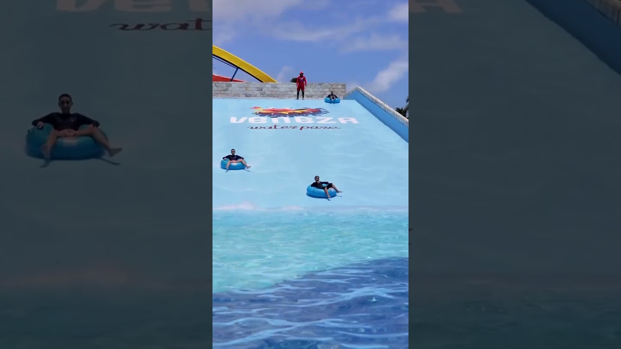 No Veneza Water Park, a divers&atilde;o nunca acaba!  #parqueaquatico