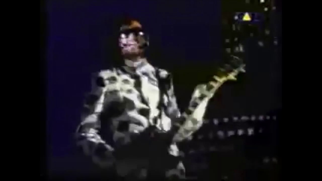 Babylon Zoo - The Boy With The X-Ray Eyes (Album Version)