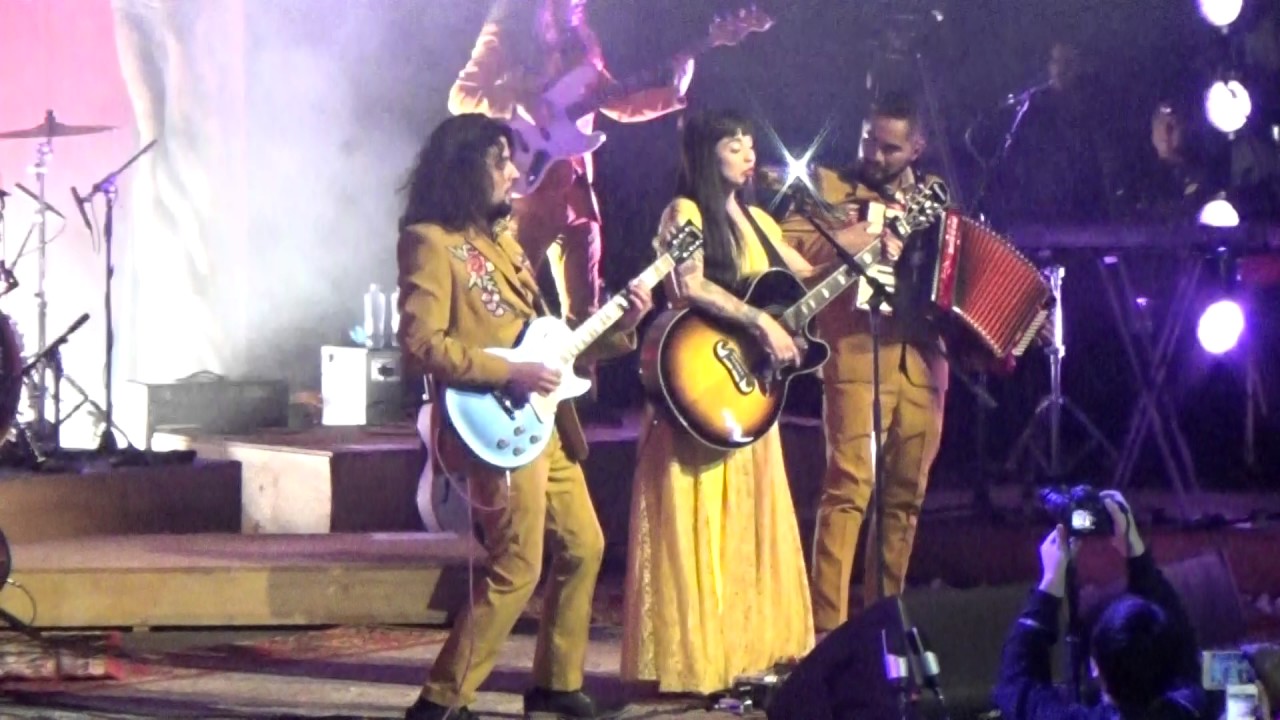 Mon Laferte - 03 Si Tu Me Quisieras - Teatro Caupolican - 20 Junio 2017