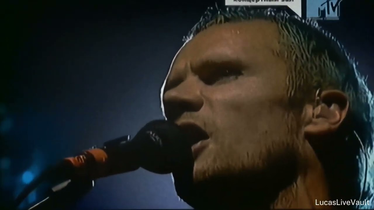 Red Hot Chili Peppers -  Live In Paris, Olympia 2002 (SPECIAL REMAKE/Full Show)