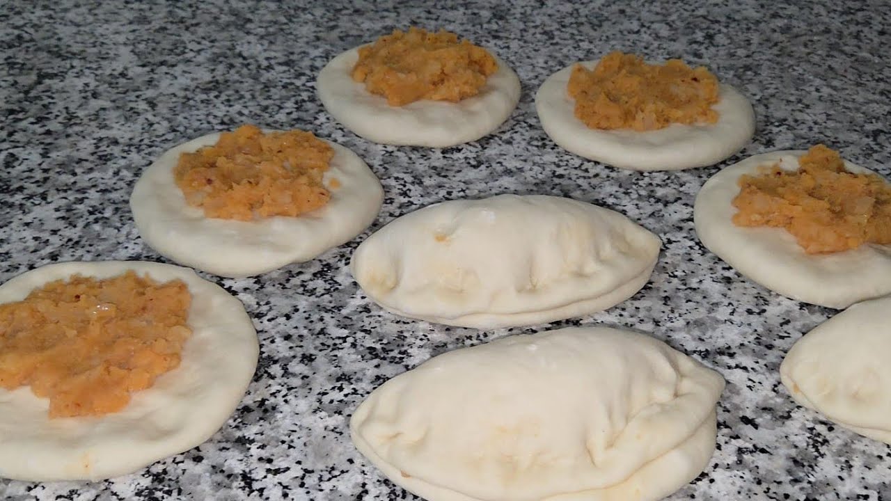 YUMUŞAK VE LEZZETİ MÜKEMMEL👌👌EVDE PATATESİ OLAN HERKES YAPABİLİR 👈PRATİK HAMUR İŞLERİ[PATATESLİPİDE]