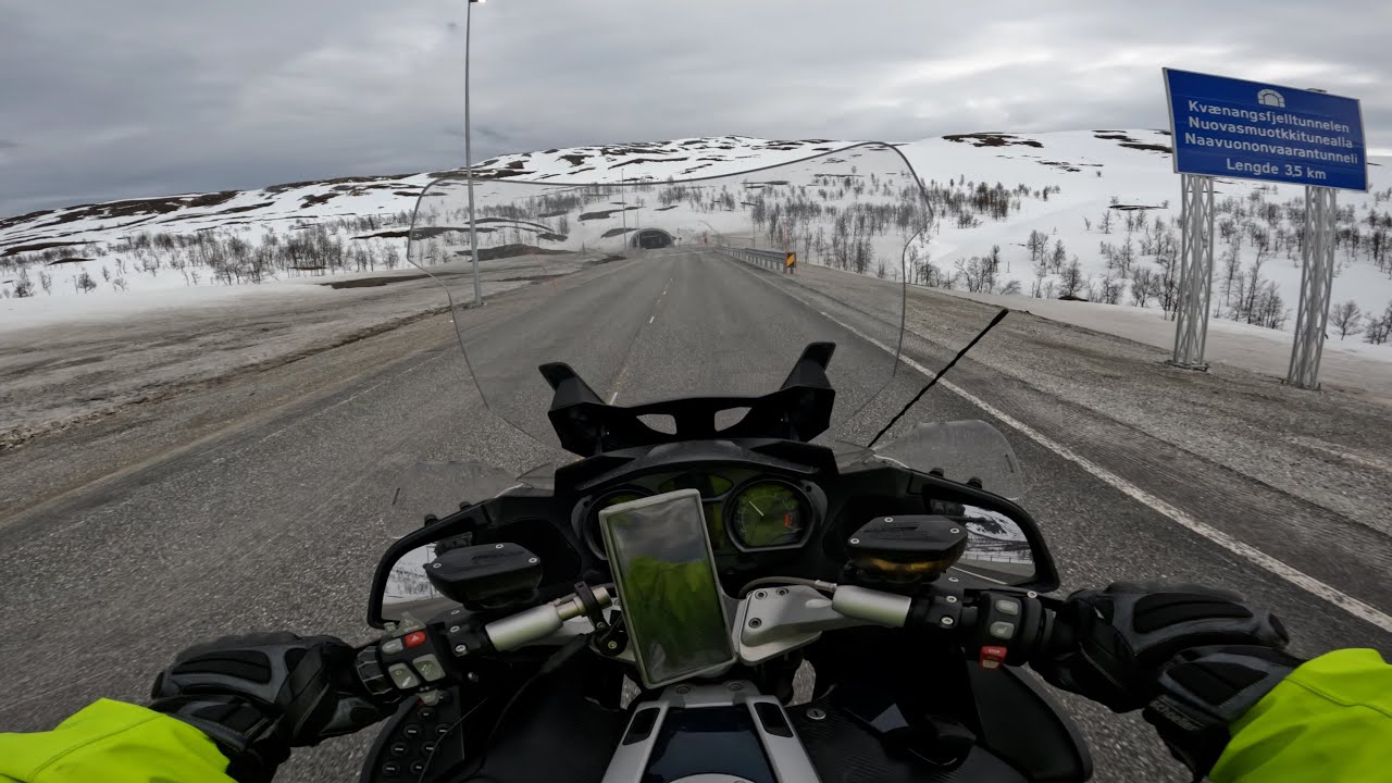 9th day of the Nordkapp journey - snow, waterfalls and reindeers