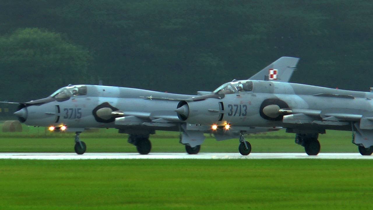 Polish Air Force Sukhoi Su-22 M4 - Piknik Lotniczy 2017  - Świdwin (EPSN) - 01.07.2017 r.