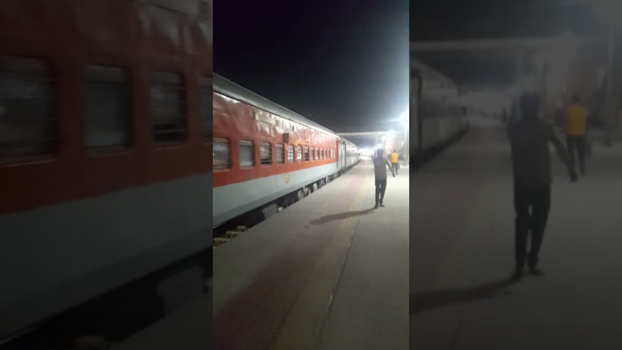 12307/22307 Howrah-Jodhpur/Bikaner inauguration stoppage at bandikui junction 14 feb 2026# railway# 