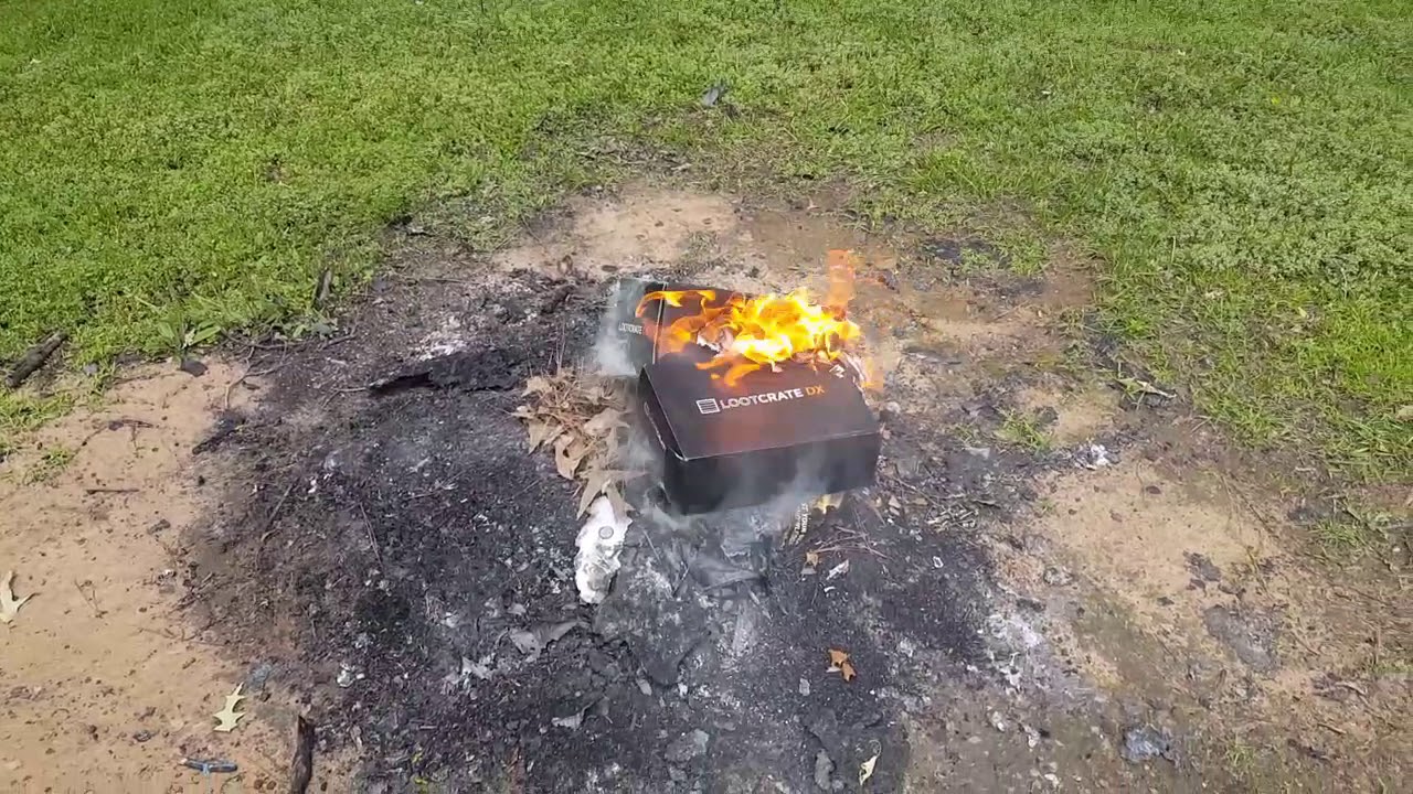 Burning Stuff 588: Lootcrate Boxes