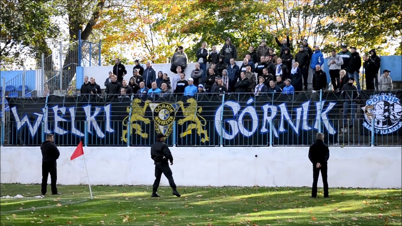 Bielawianka Bielawa vs Gornik Walbrzych 07.10.2017 (Doping kibicow)