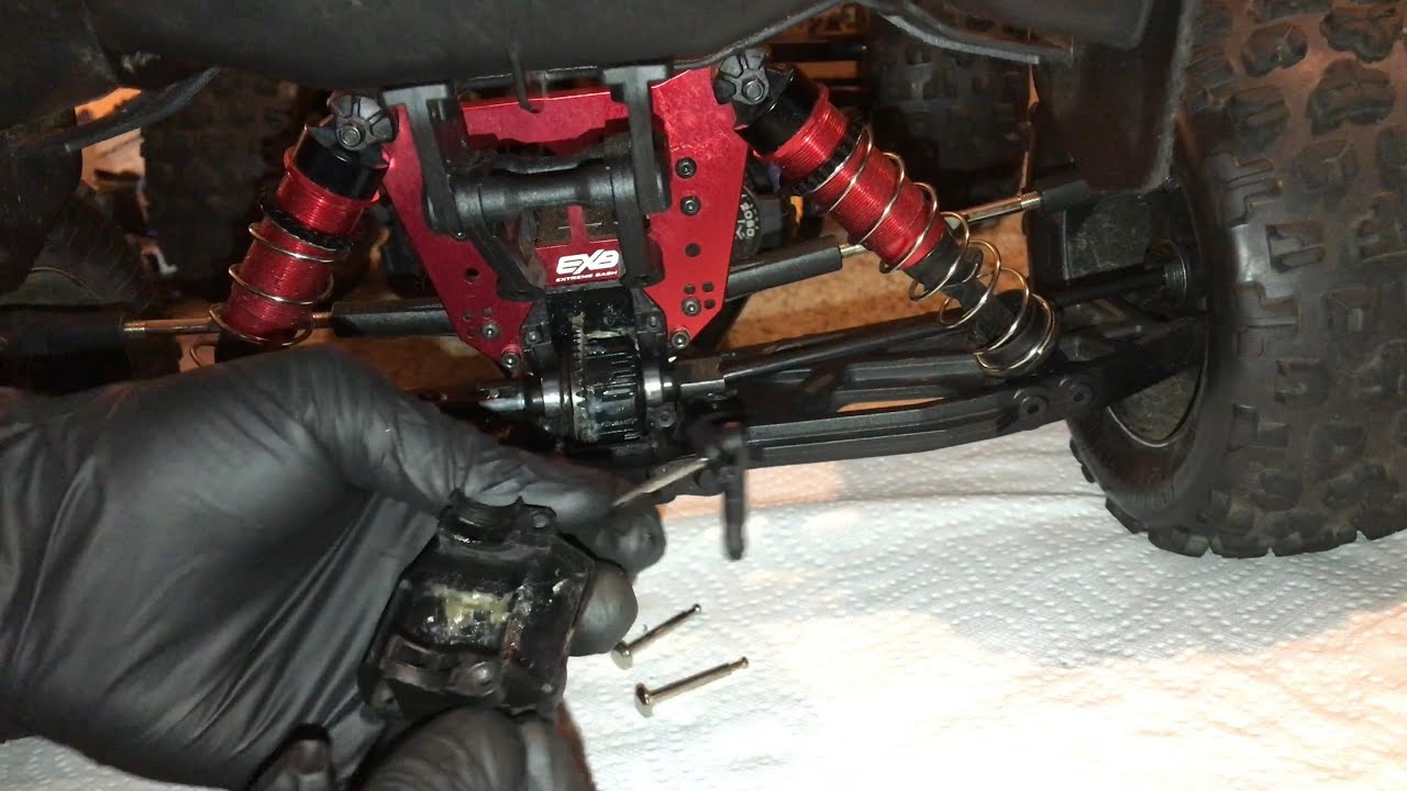 Arrma Kraton EXB - Installing EAR PLUGS In My REAR Differential And TESTING It Out!! Will It Work??