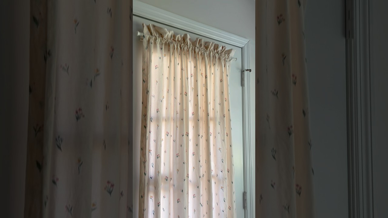 Making door curtain with twin bed sheet & tutorial at spoolfull.com #sewing #diy #crafts #hobby
