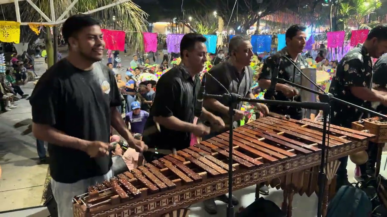 Carnaval zoque Coiteco 2026 con marimba rio seco!