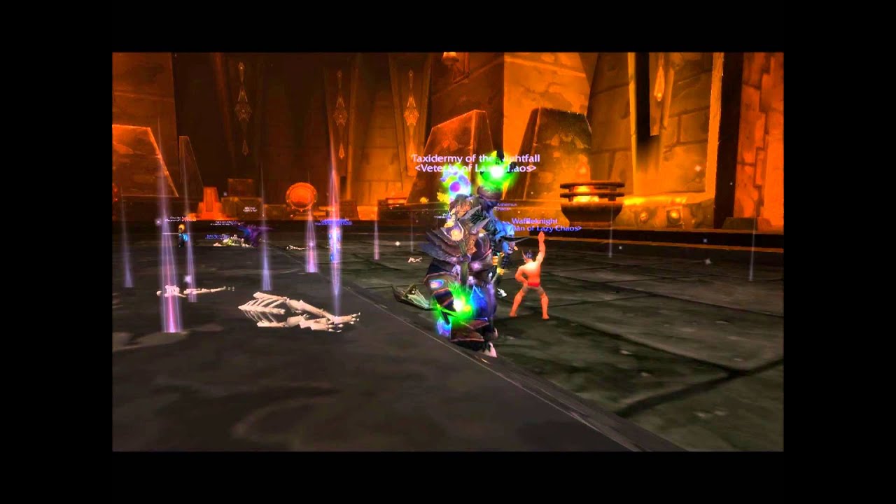 Nigthslayer and Waffleknight doing epic naked dance!