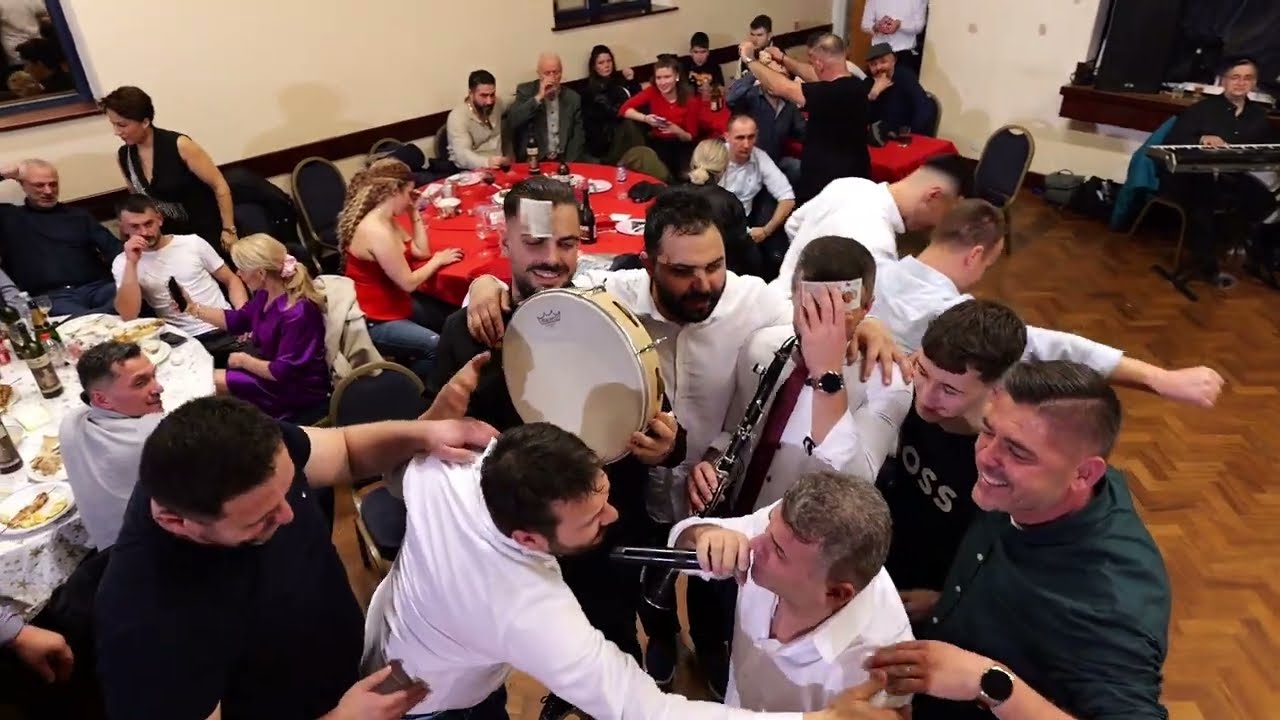 ΧΡΗΣΤΟΣ ΑΓΓΕΛΗΣ-ΚΩΣΤΑΣ ΣΤΑΥΡΟ-ΠΡΩΤΟΧΡΟΝΙΑ ΣΤΟ ΛΟΝΔΙΝΟ-ΔΙΟΡΓΑΝΩΤΗΣ KONSTANTINOS DIAMANTIS-31/12/2023
