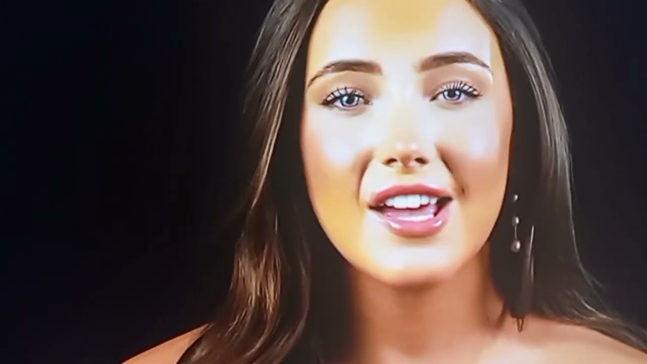 El amor tiene cara de mujer 🤗🤗.Cantante lucy Thomas (un momento relax 🤩).