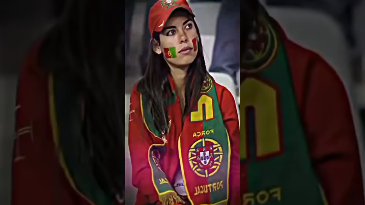 Cewek Pendukung Portugal Tidak Kalah Cantik