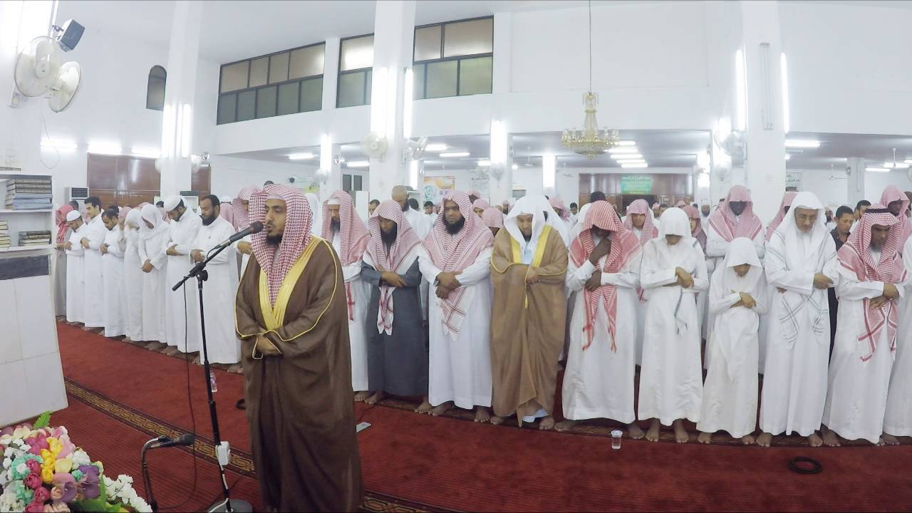 تلاوة خاشعة سورة الحجرات الدكتور عبد الله غيلان