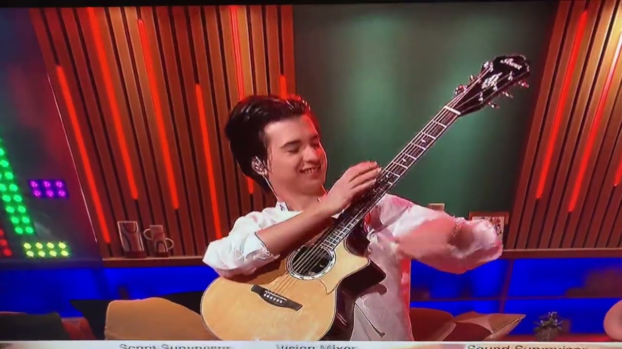 Marcin live 🎸🎶 Carman into Requiem,