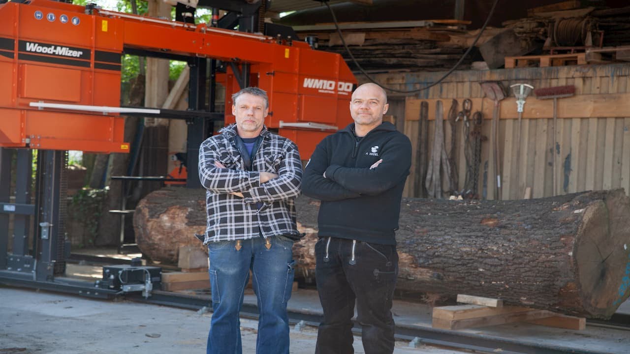 German Carpentry Workshop Cuts Huge Oak Logs with a WM1000 Sawmill | Wood-Mizer Europe