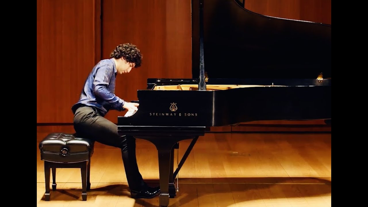 Sibelius Piano Sonata - Maxim Lando