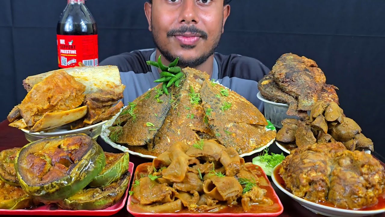 Eating Spicy Whole Rupchanda Fish Curry,Beef Boti,Beef Brain,Chicken Liver,Beef Chaap With Rice 