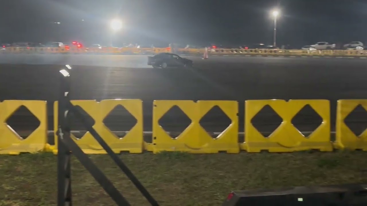 Chloé Simpson BMW e36 V8 turbo at fast five 