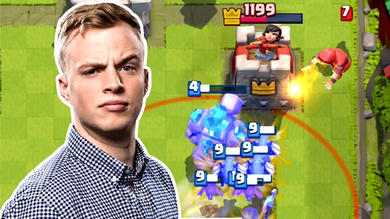 Clash Royale - THE BEST GOLEM DECK!