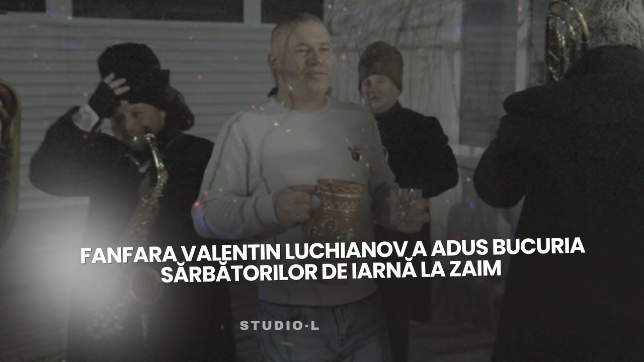 Așa urători rar întâlnești. Fanfara Valentin Luchianov a adus bucuria sărbătorilor de iarnă la Zaim
