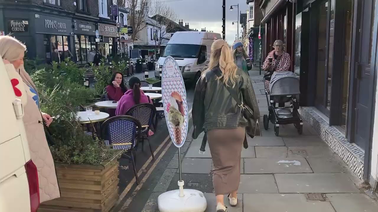 LARK LANE Walking Tour - Liverpool