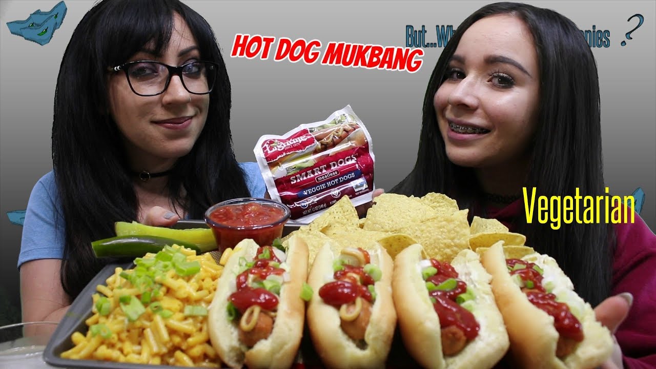 Hot Dog Mukbang | Vegetarian | A Hello from Tastee Motive