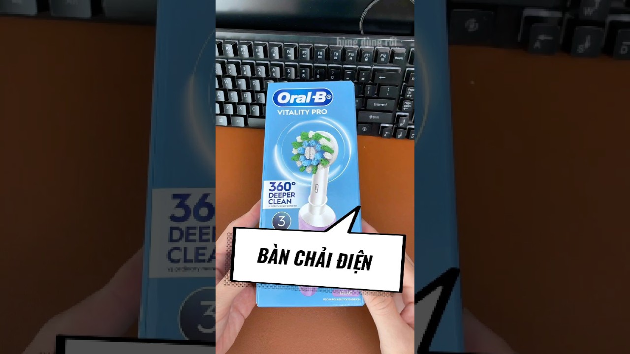 Bàn chải điện dạng xoay dùng lạ nhưng mà mình thấy sạch nha 