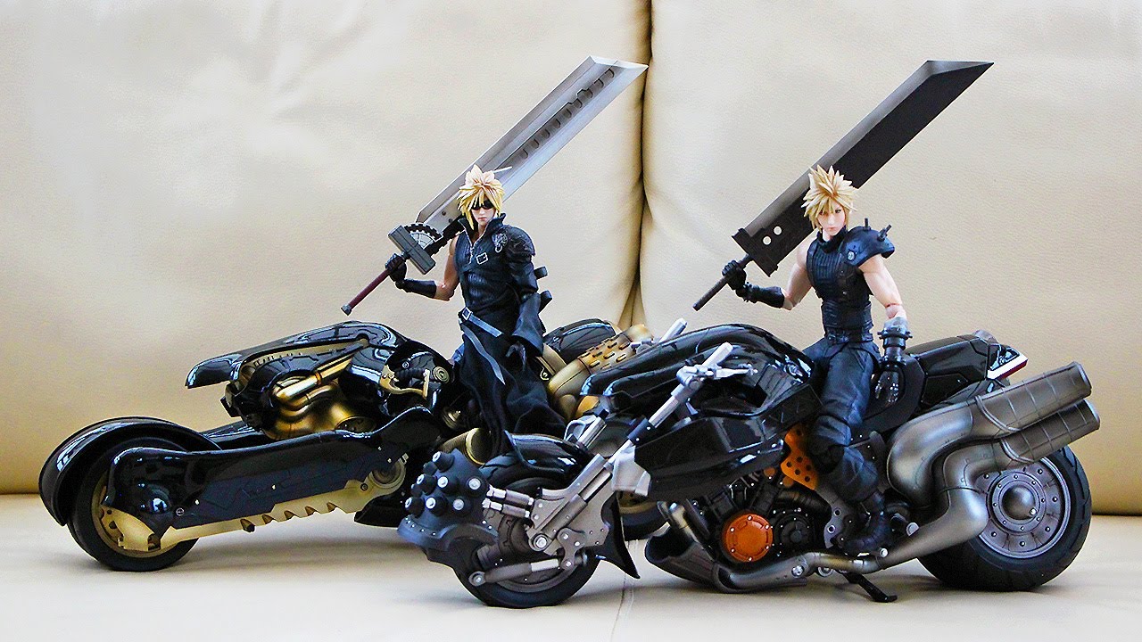 Обзор фигурки сравнения Харди Дайтона против Фенрира от Play Arts Kai Final Fantasy VII