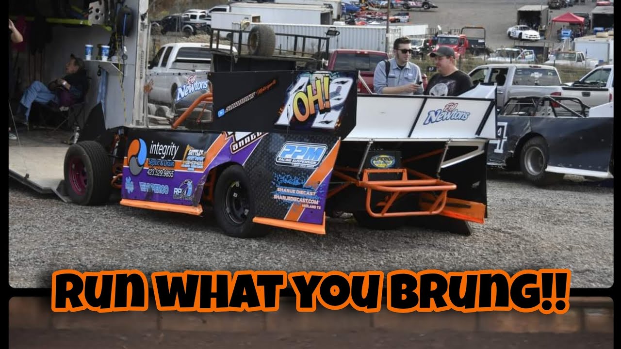 Run What You Brung!  Side boards and big Wings take over Mountain View.