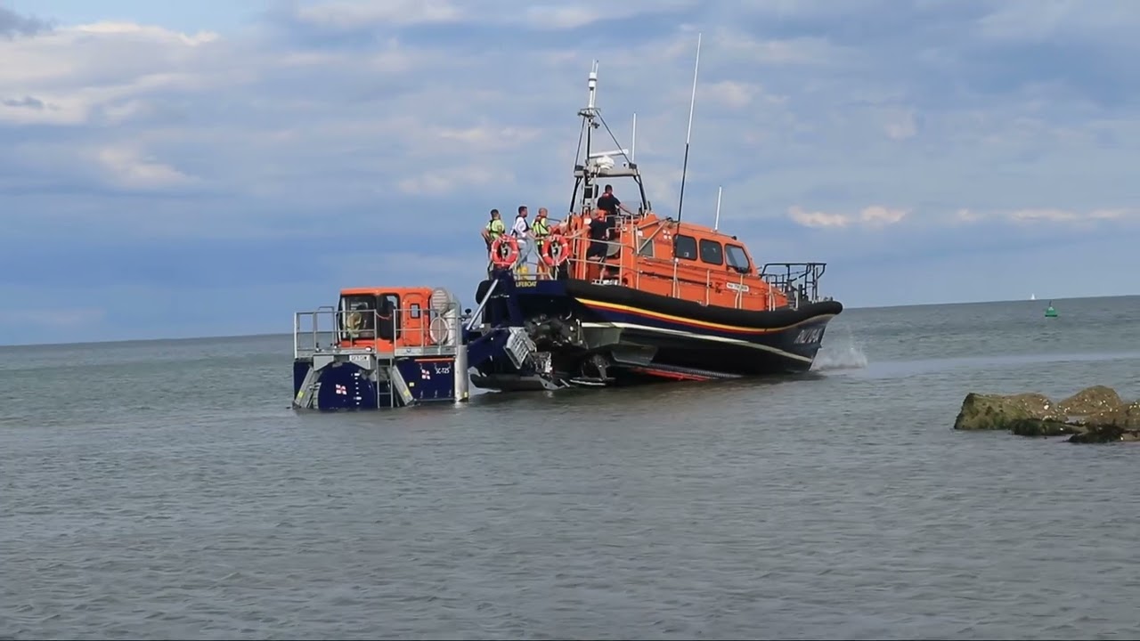 Launching Clacton Clacton RNLI Shannon class lifeboat,18/7/2023.