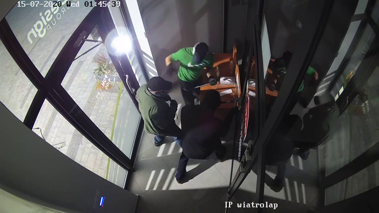 Włamanie do firmy Pro-Komp 15-07-2020 godzina 1:43 cz. 4