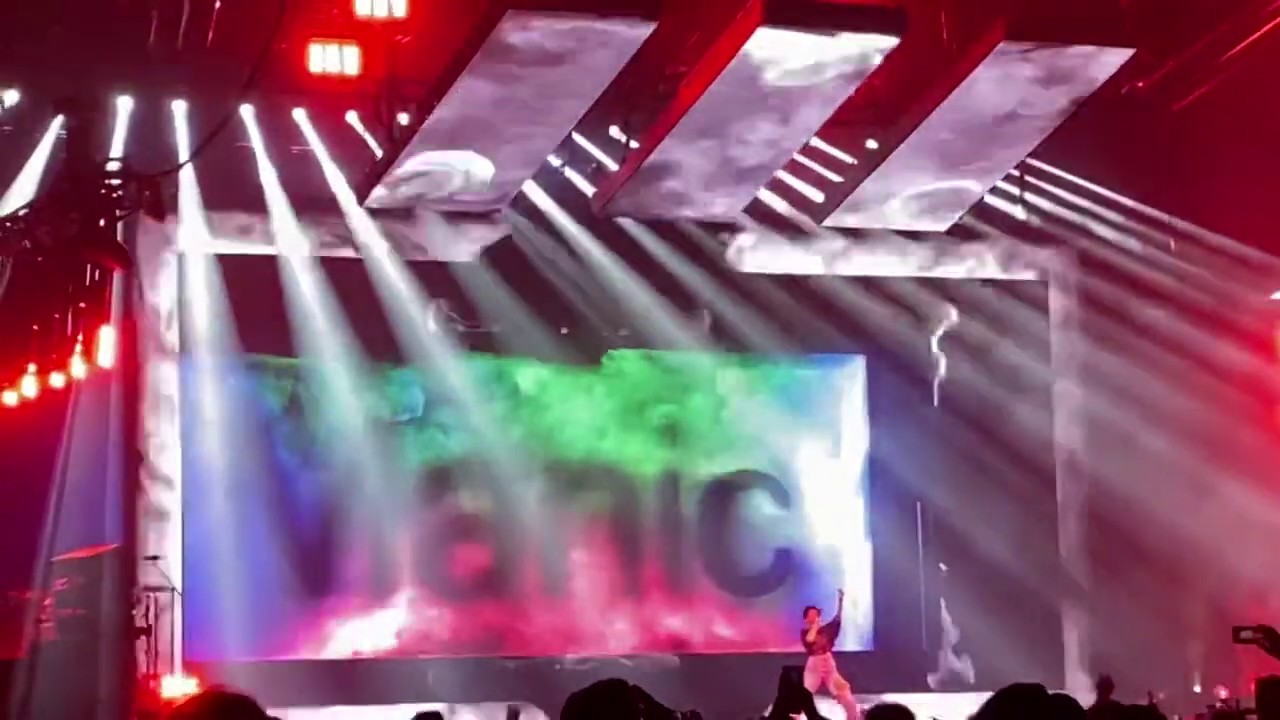 Gasoline- Halsey | Manic Tour | First Concert - Madrid Spain