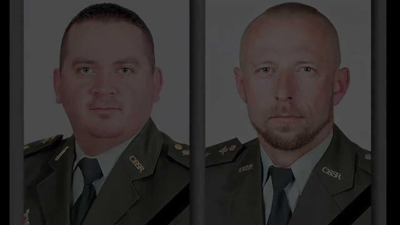 Vládny špeciál priviezol na Slovensko telá vojakov 5. PŠU