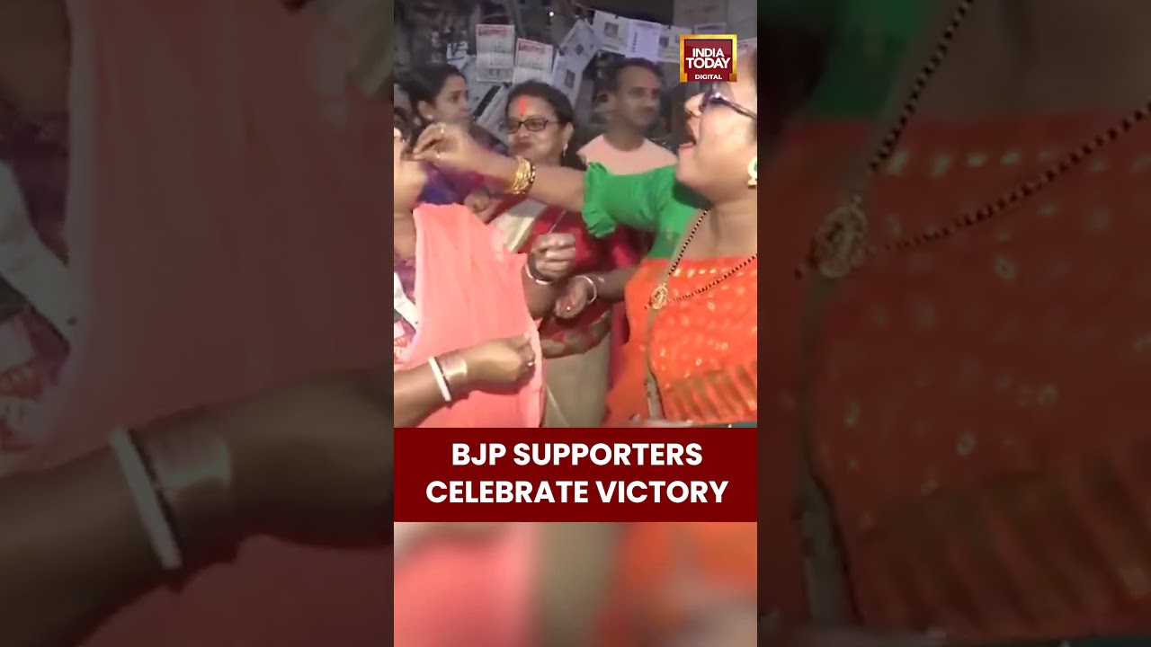 BJP Supporters Celebrate in Siliguri as NDA Secures Landslide Victory in Bihar | #biharpolitics