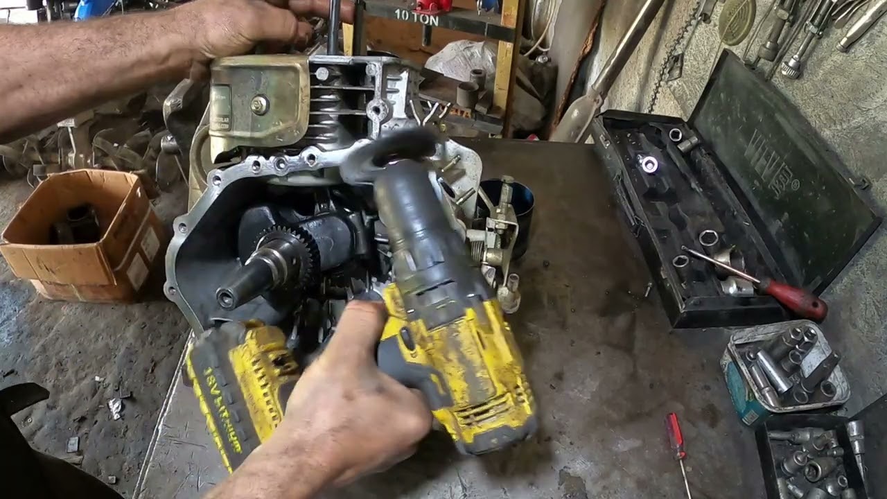 Yağmur Yet 300 Thorq Motor Toplama Nasıl Yapılır / 7 hp dizel Çapa Makinesi Motor Rektefiye