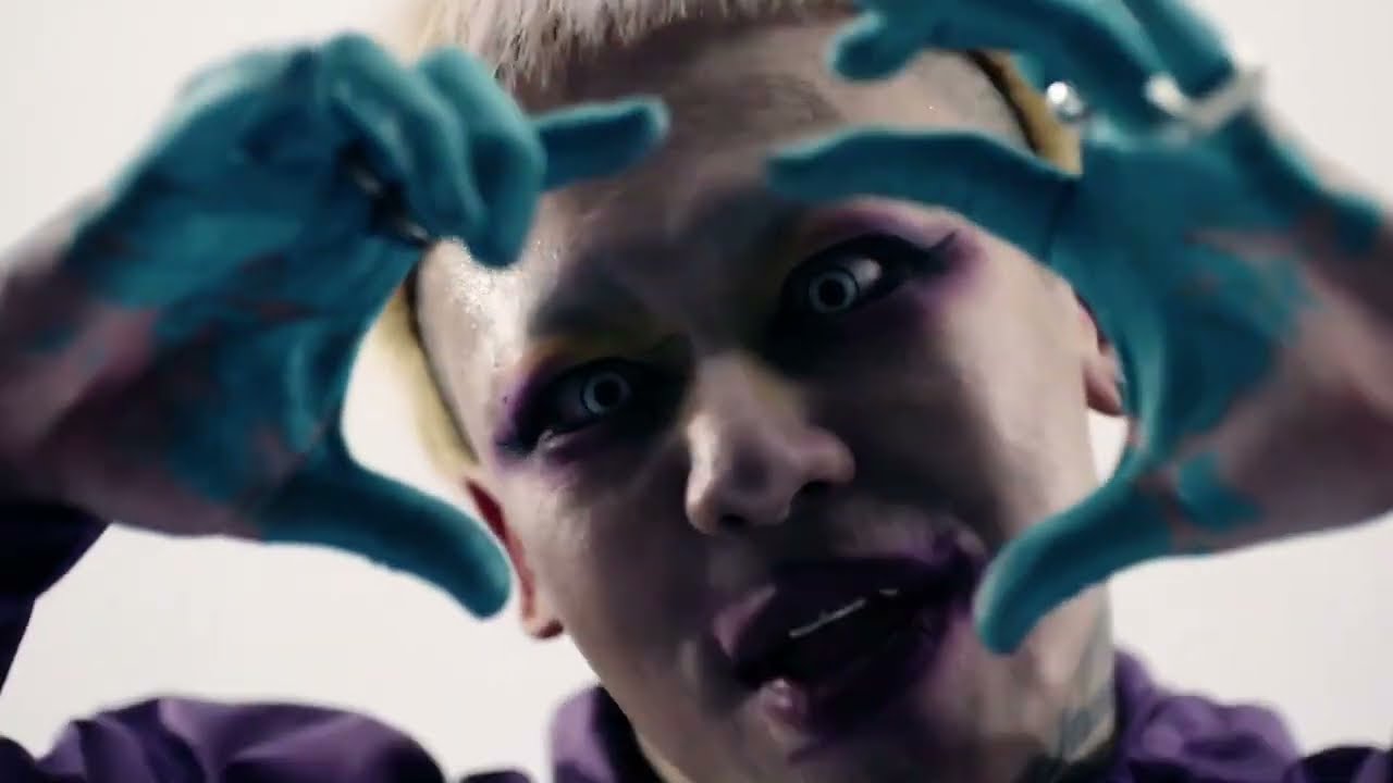 DIR EN GREY - 人間を被る-Ningen o Kaburu-