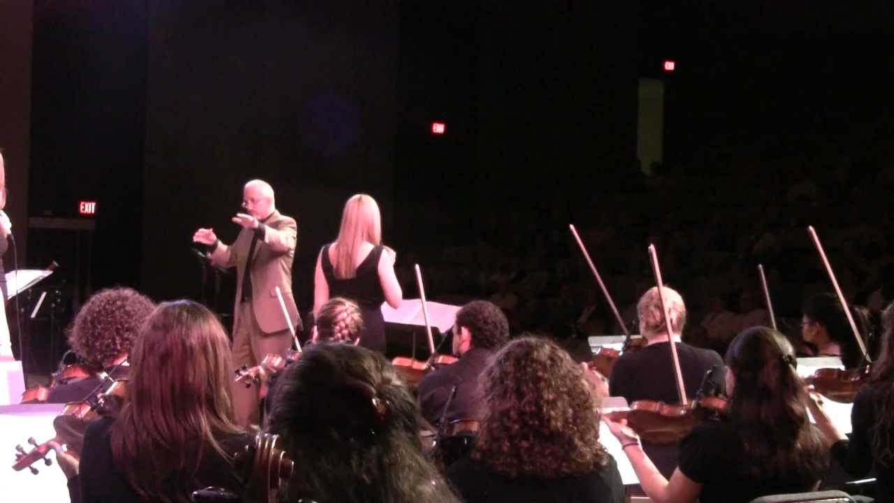 HMI Orchestra, JV1, & Kate Reid Perform 