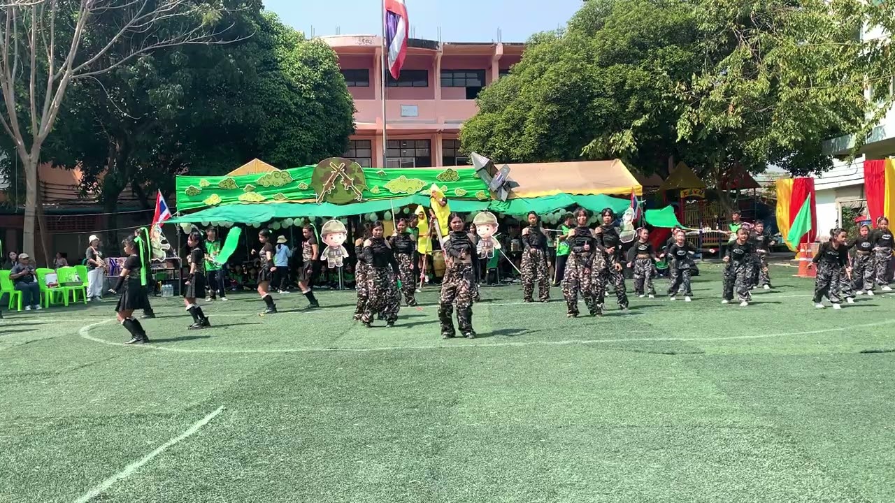 กีฬาสี โรงเรียนวีรสุนทร สีเขียวมาแล้ว
