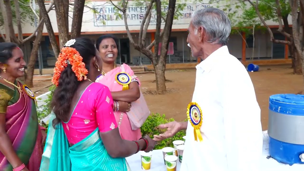 పూర్వ విద్యార్థుల ఆత్మీయ సమ్మేళనం 1997_2002 బ్యాచ్ జిల్లా పరిషత్ హై స్కూల్ న్యామద్దల తేదీ 11/01/2026