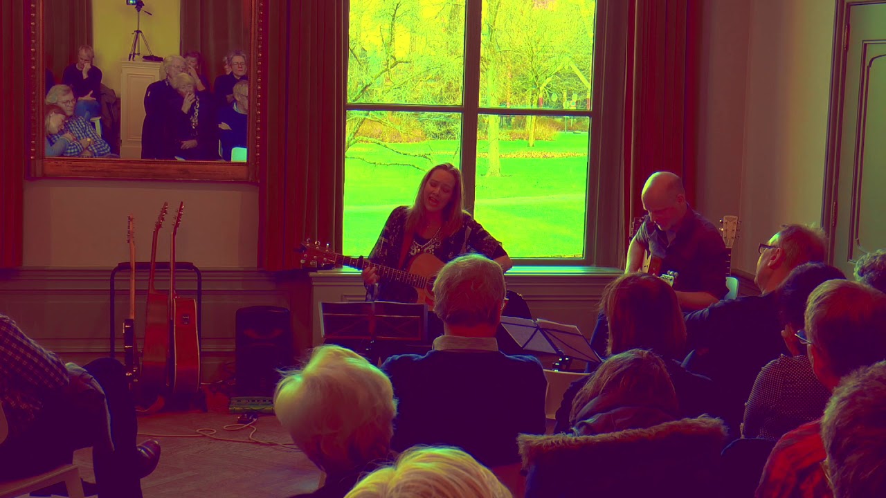 Both Sides Now (Joni Mitchell) performed  by Vera van der Poel & Andreas Suntrop