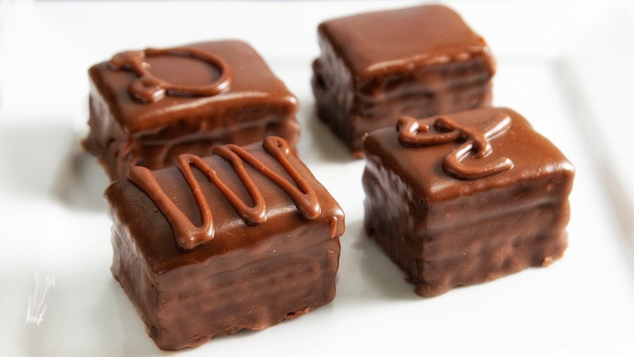 Gyermekkori ízek - Csokoládés mignon + fondant készítés (Szécsi Szilvi)