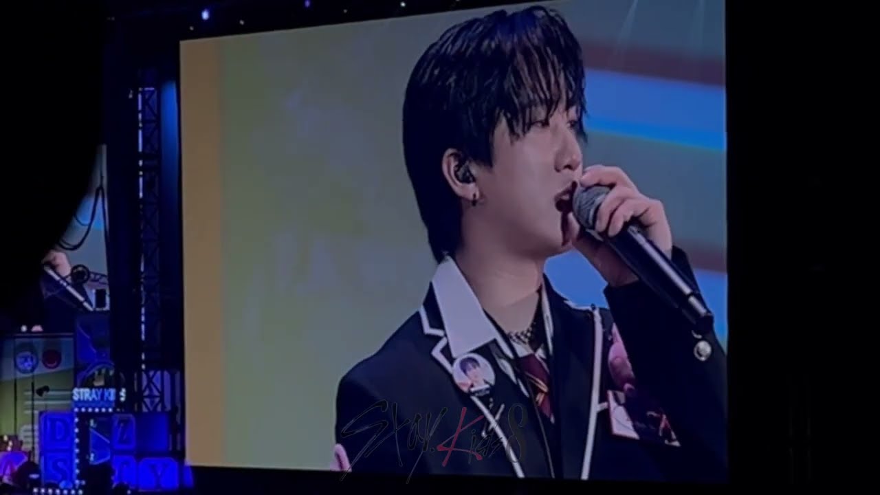 SKZ TOY WORLD Belluna Dome “Lost Me + Why”