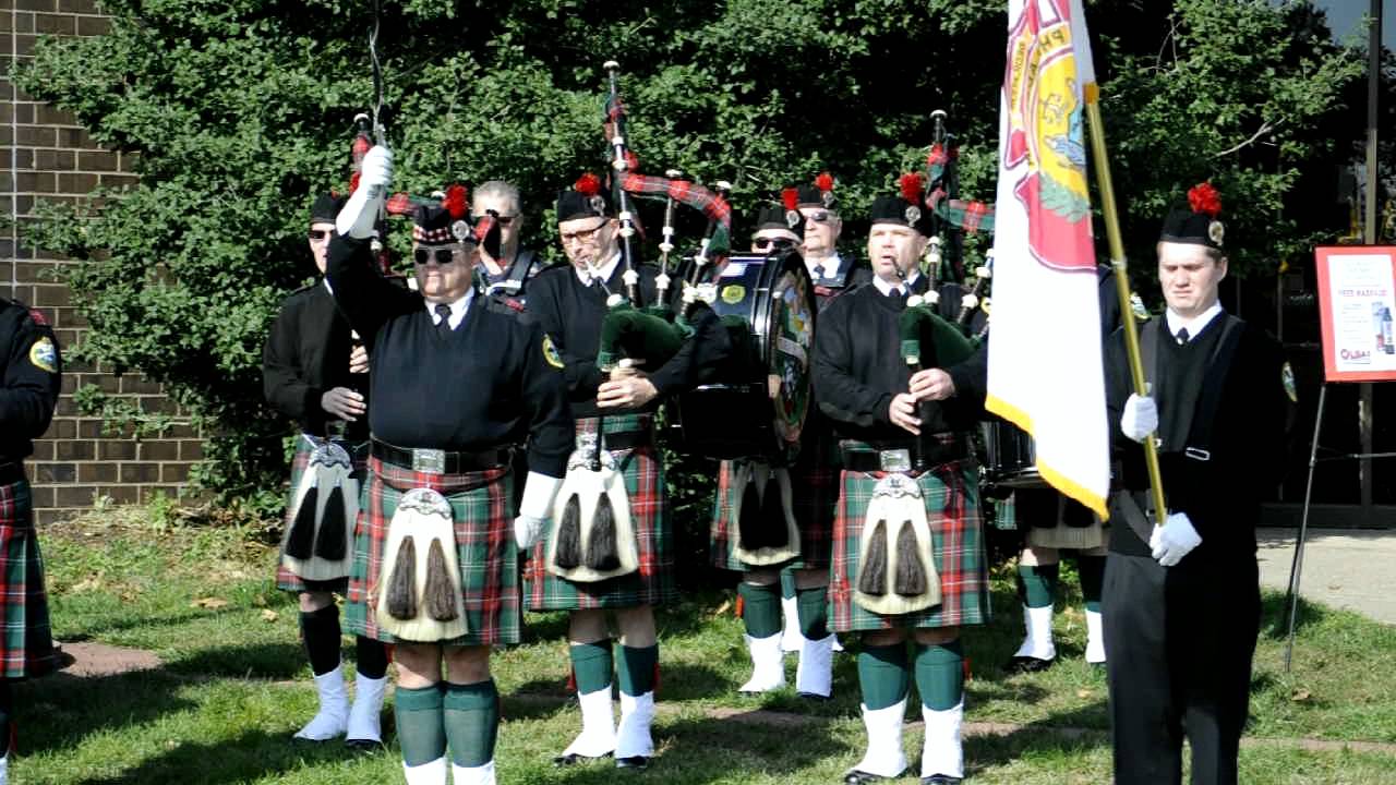 Philadelphia pipes and drums Bagpipers .AVI