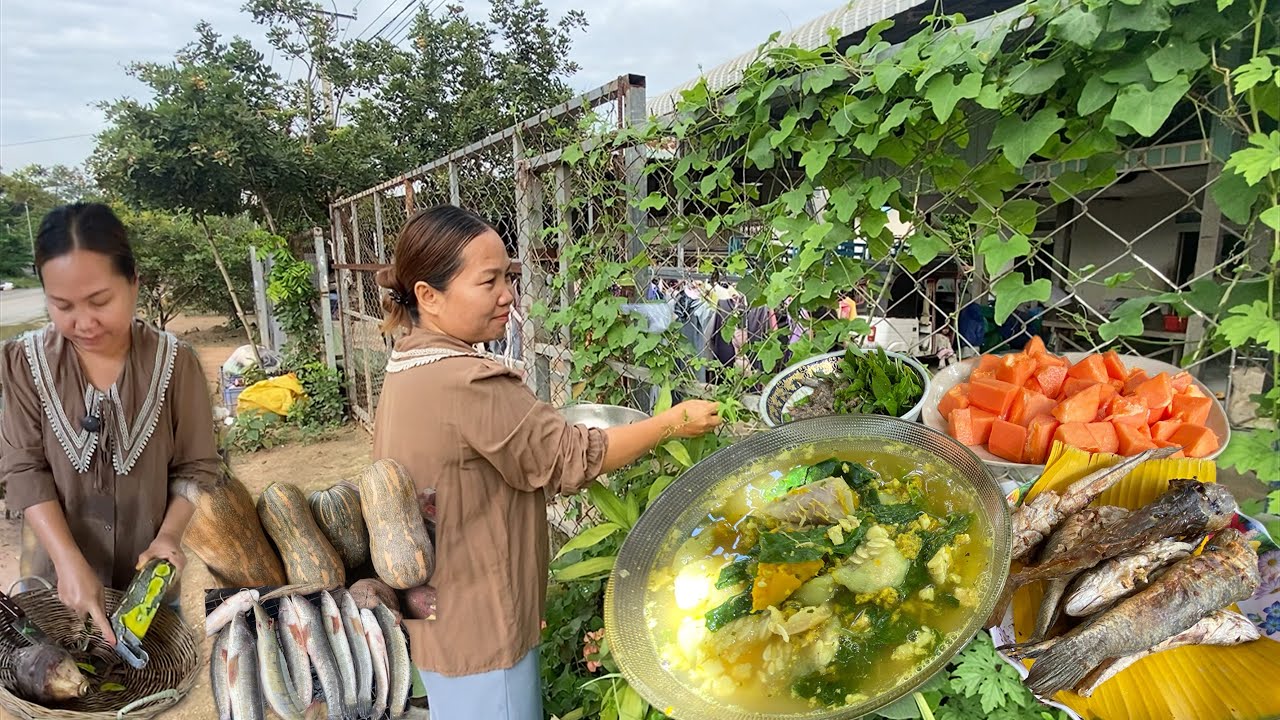 Khmer cooking (Som lor Bro her)Famous dish of Cambodia 🇰🇭 Abundant Fish & Vegetables In the Village