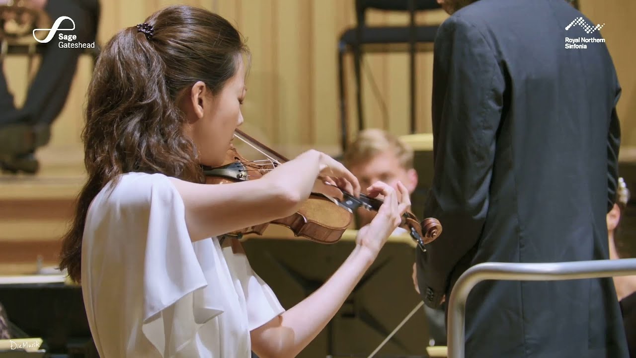 Clara-Jumi Kang: Sibelius, Violin Concerto in D Minor, Op. 47