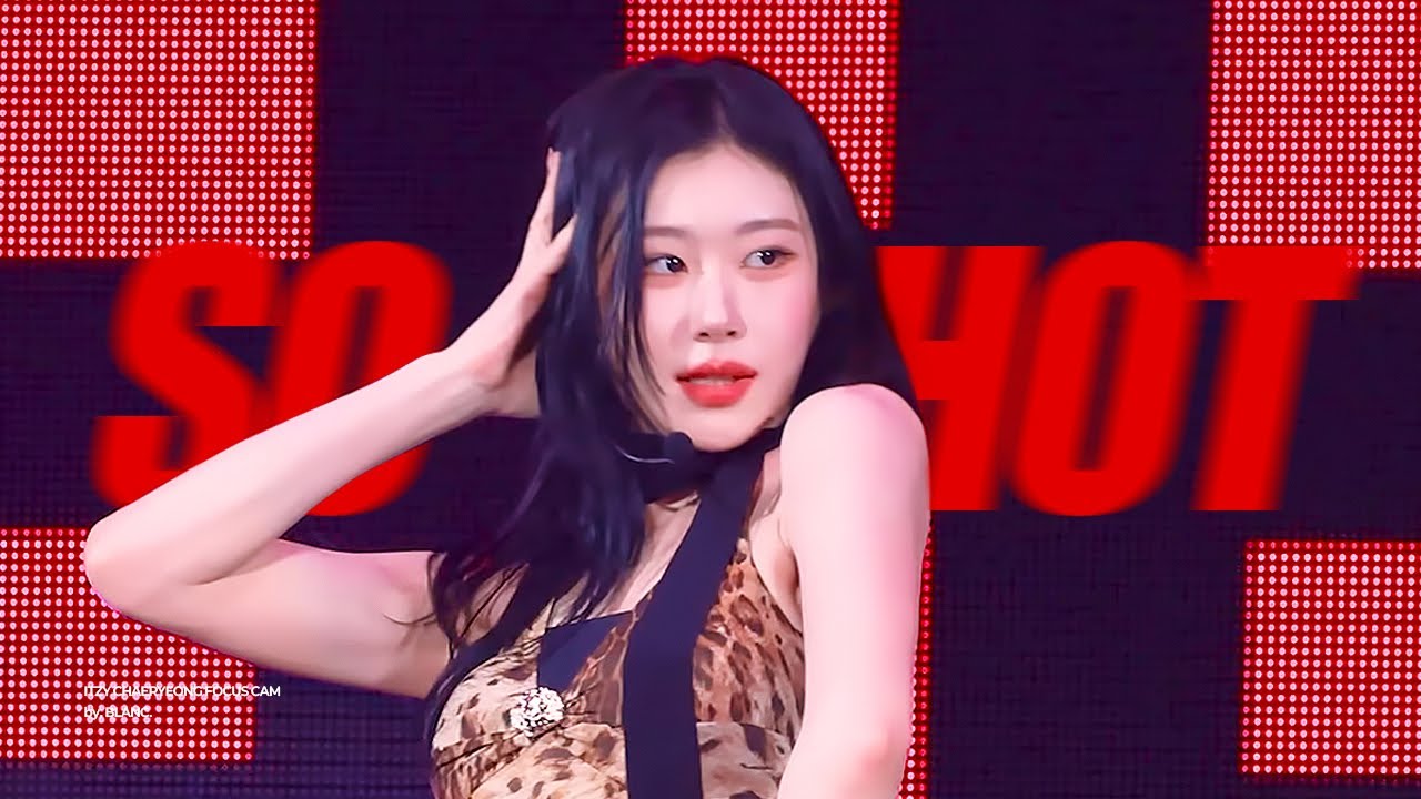 250920 [4K] ITZY 팬미팅 ON AIR 채령 SO HOT 직캠 CHAERYEONG FANCAM