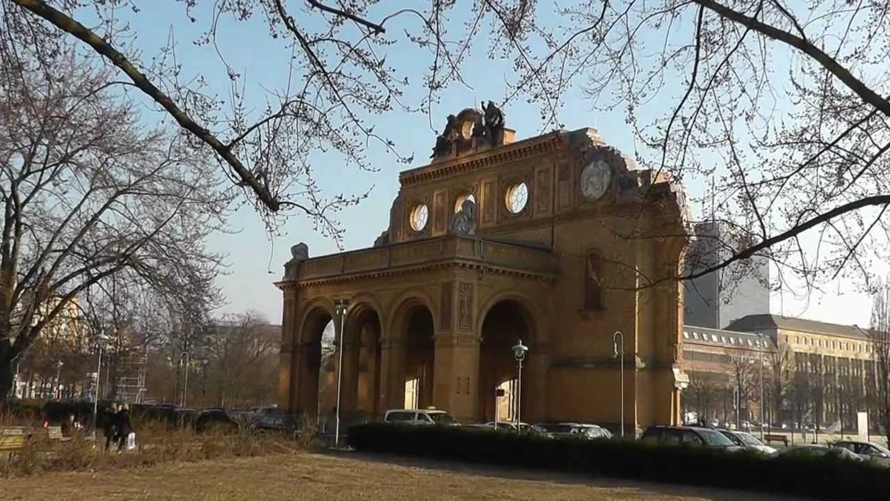 Berlin: Der Anhalter Bahnhof war einst der Hauptbahnhof / station was once central station