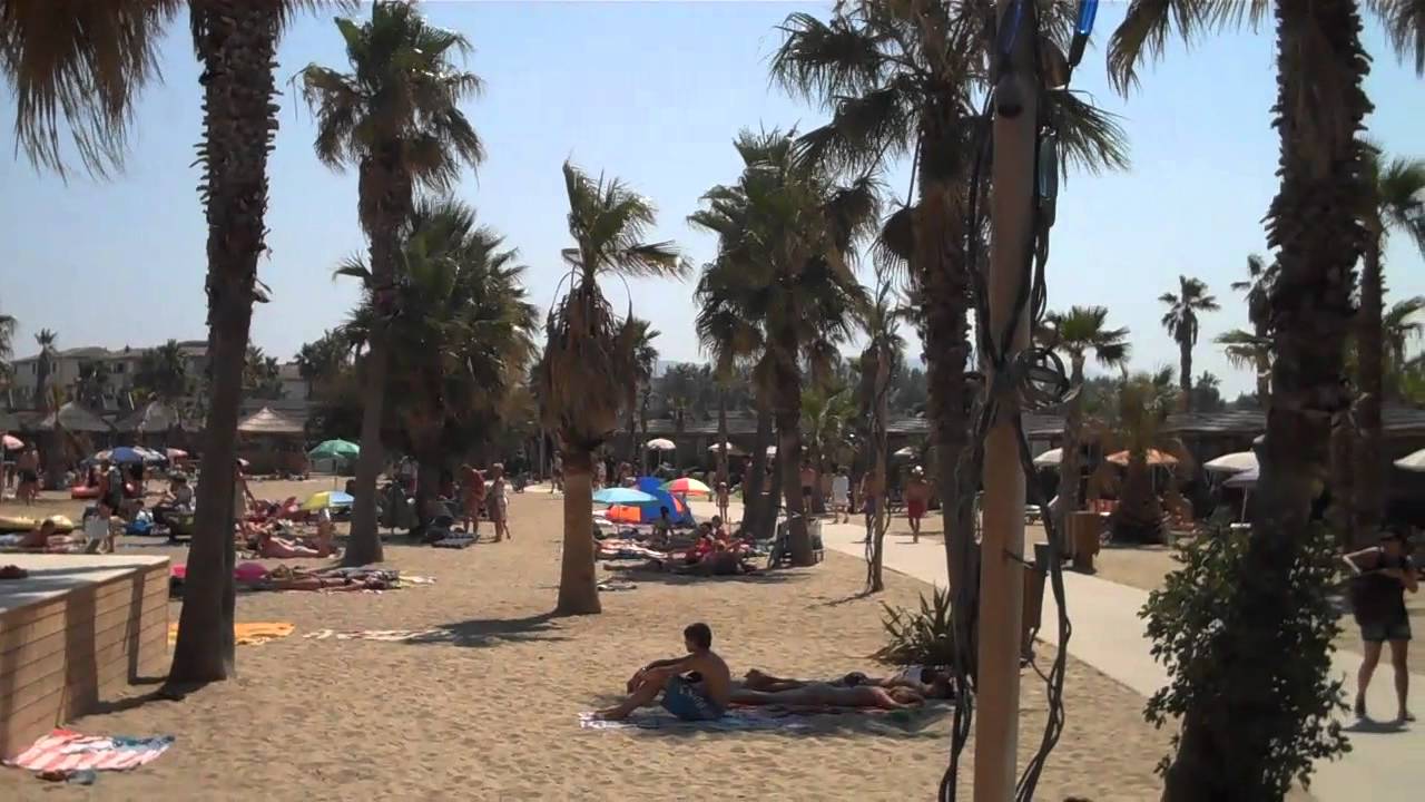 Riviera-Villages: Prairies de la Mer, Port Grimaud, Frankrijk, zomer 2012