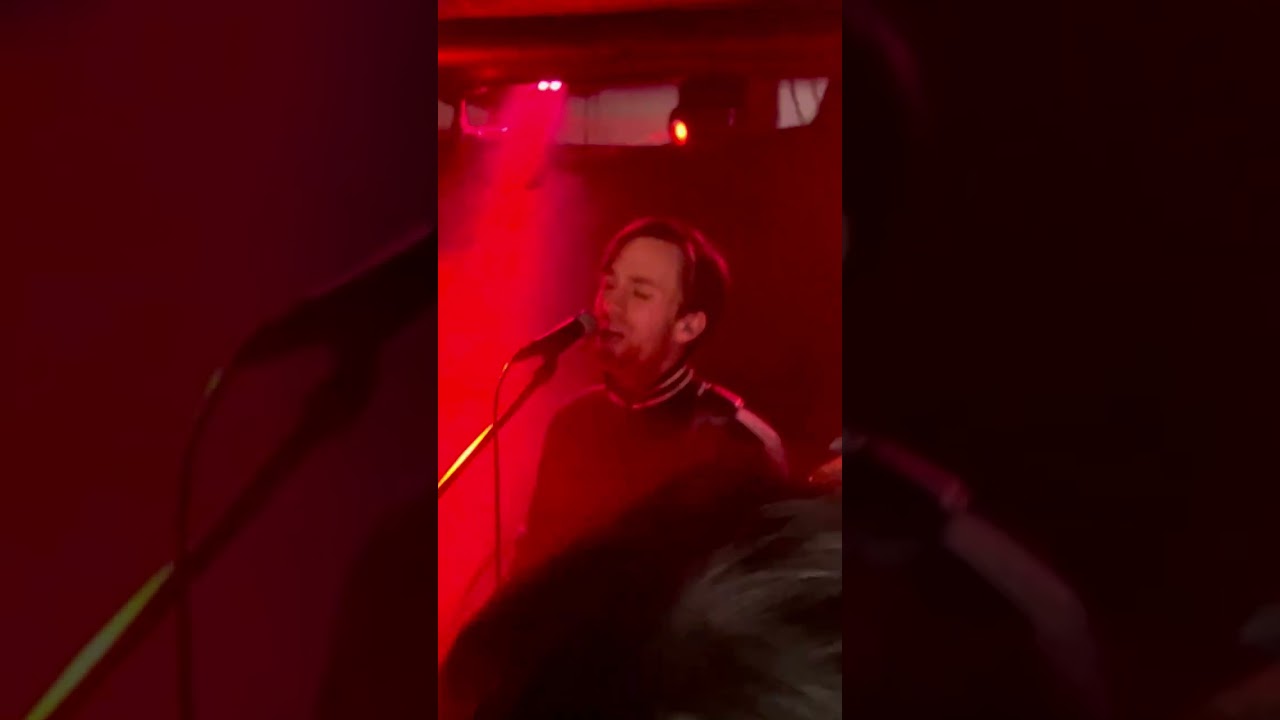 Grus på Broder Tuck, fan va kul vi hade. Älskar Grus.😎🤘🖤🖤🖤 ”låten dirigerad”